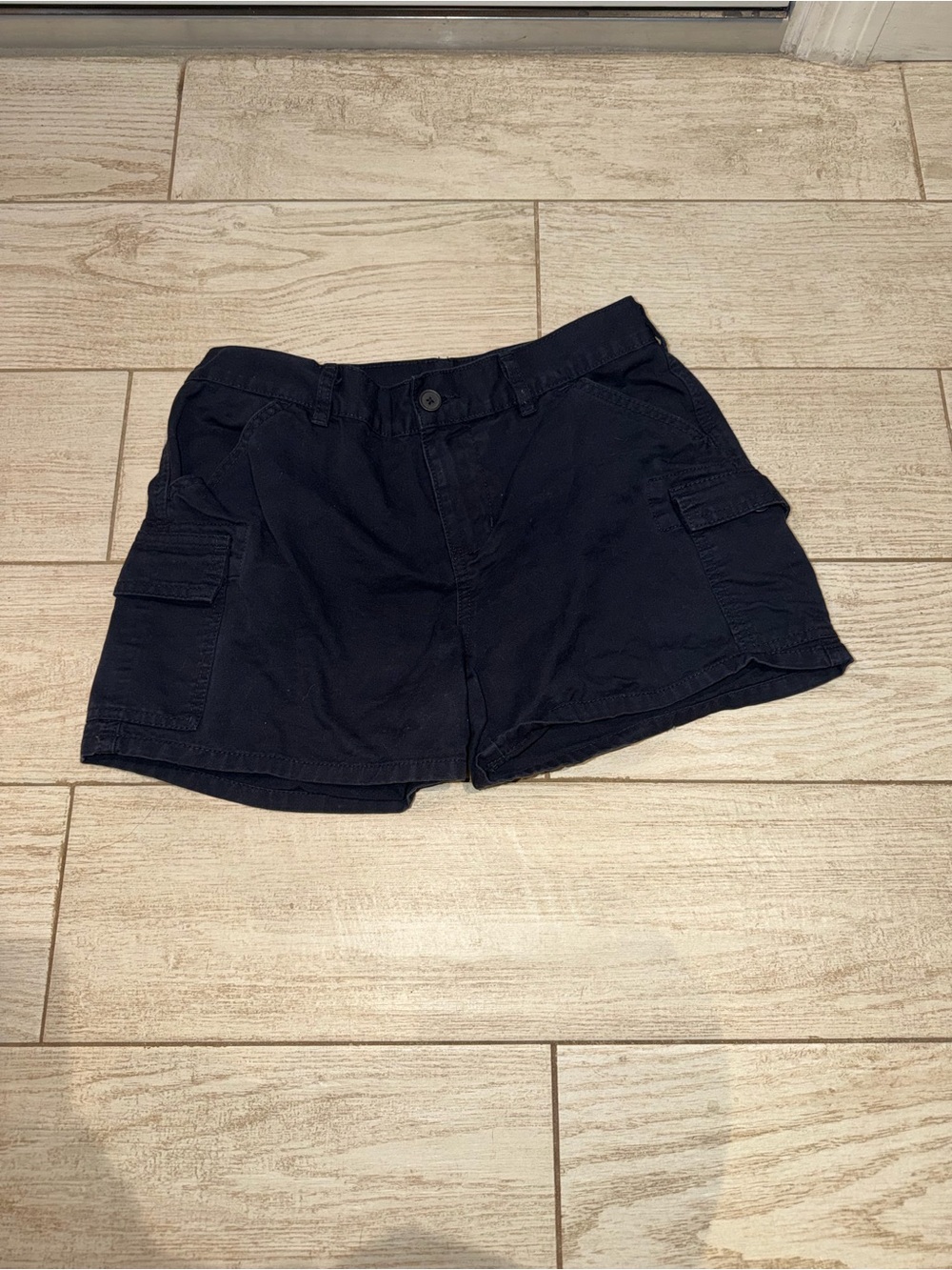 Women's Navy Cargo Shorts - Casual Utility Style